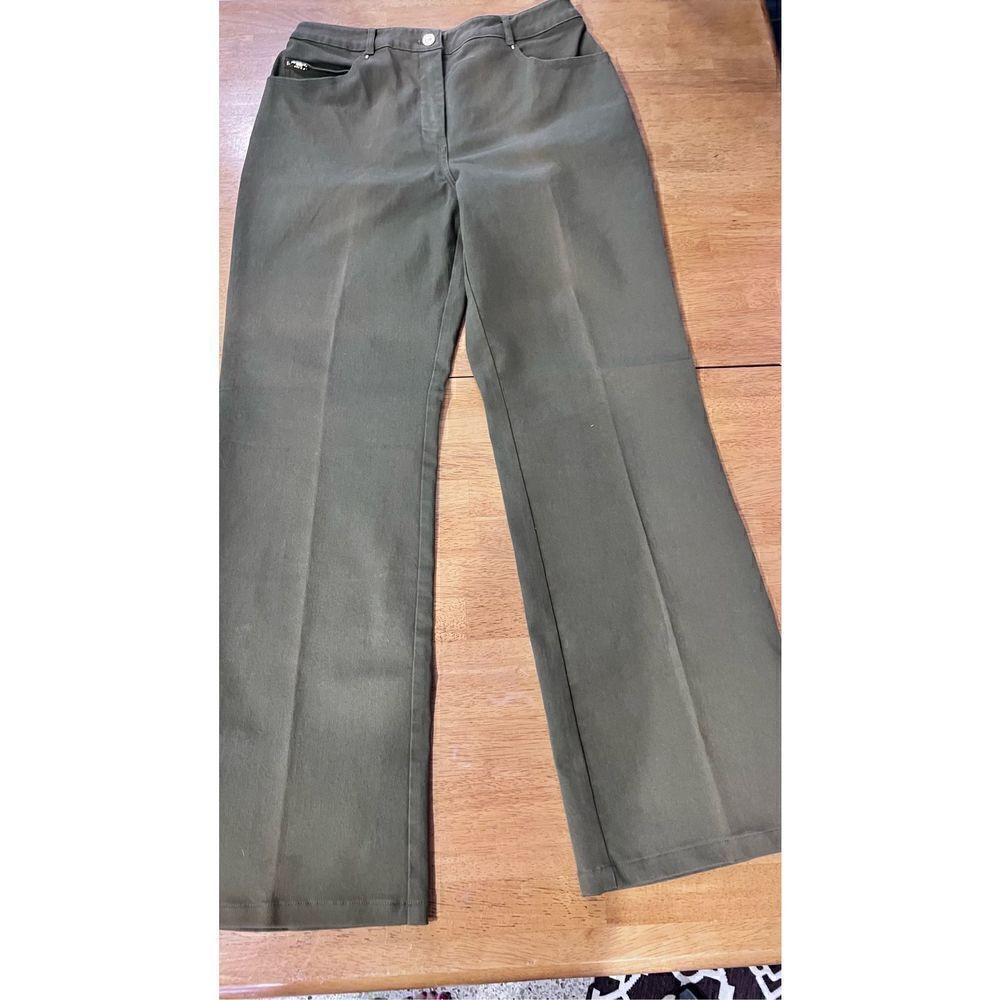ST. JOHN SPORT MARIE GRAY OLIVE GREEN PANTSโWOMENSโSIZEโ10